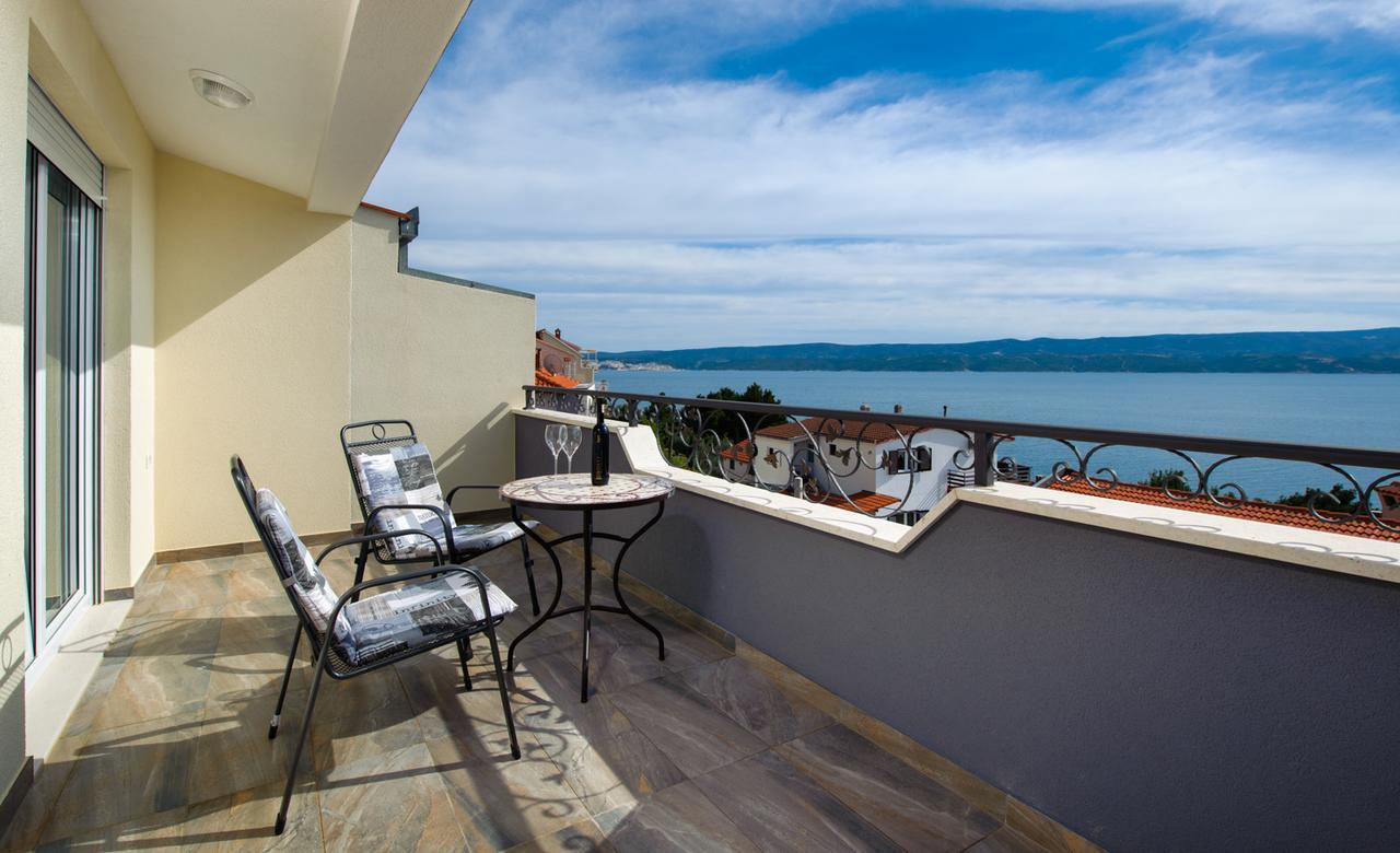 Cezar Luxury Apartment Omiš Eksteriør billede