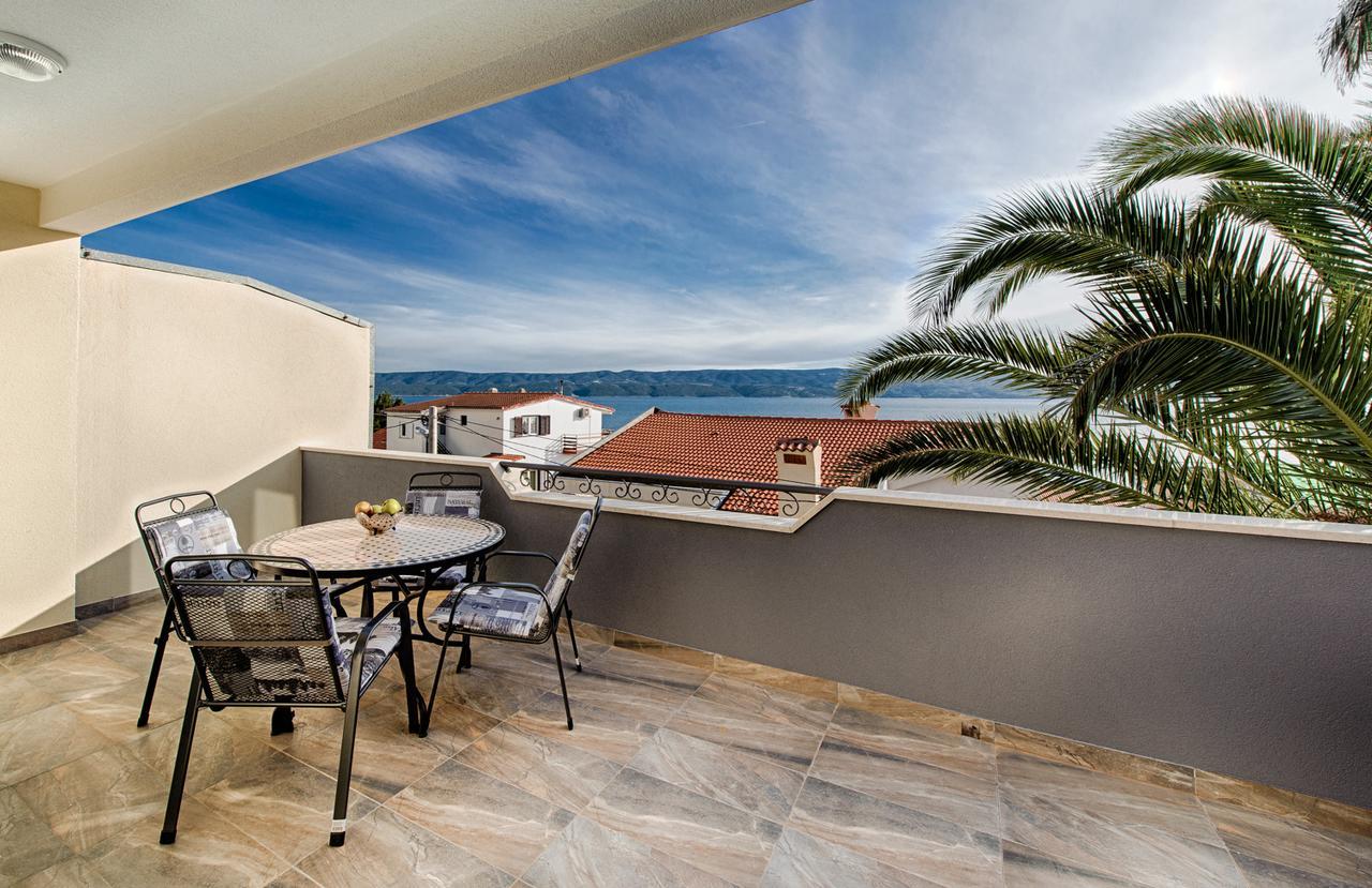 Cezar Luxury Apartment Omiš Eksteriør billede
